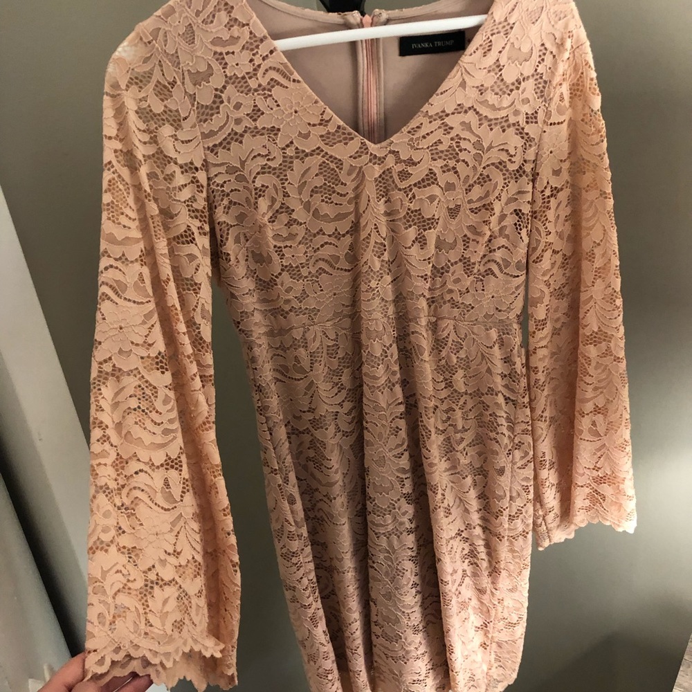 NWOT Rose gold lace long sleeve midi dress
